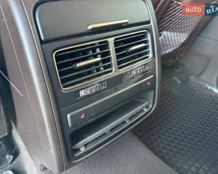 Коричневый Фольксваген Туарег, объемом двигателя 2.97 л и пробегом 151 тыс. км за 24990 $, фото 15 на Automoto.ua