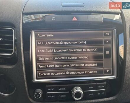 Коричневый Фольксваген Туарег, объемом двигателя 2.97 л и пробегом 295 тыс. км за 21499 $, фото 79 на Automoto.ua