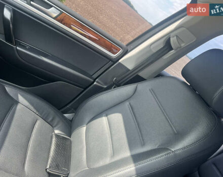 Коричневый Фольксваген Туарег, объемом двигателя 2.97 л и пробегом 284 тыс. км за 14300 $, фото 7 на Automoto.ua