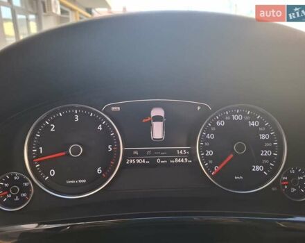 Коричневый Фольксваген Туарег, объемом двигателя 2.97 л и пробегом 295 тыс. км за 21499 $, фото 73 на Automoto.ua