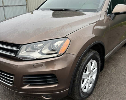 Коричневый Фольксваген Туарег, объемом двигателя 3 л и пробегом 204 тыс. км за 17400 $, фото 4 на Automoto.ua