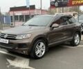 Коричневый Фольксваген Туарег, объемом двигателя 3 л и пробегом 213 тыс. км за 18000 $, фото 1 на Automoto.ua