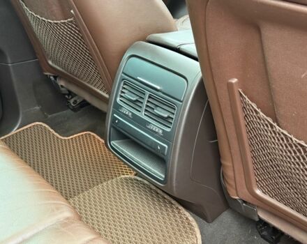 Коричневый Фольксваген Туарег, объемом двигателя 3 л и пробегом 213 тыс. км за 18000 $, фото 14 на Automoto.ua