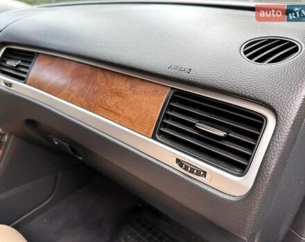 Коричневый Фольксваген Туарег, объемом двигателя 4.13 л и пробегом 294 тыс. км за 16999 $, фото 16 на Automoto.ua