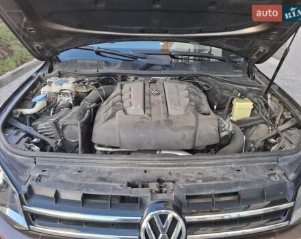 Коричневый Фольксваген Туарег, объемом двигателя 2.97 л и пробегом 295 тыс. км за 21499 $, фото 69 на Automoto.ua