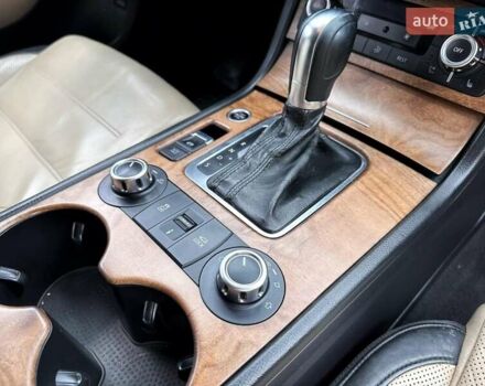 Коричневый Фольксваген Туарег, объемом двигателя 4.13 л и пробегом 294 тыс. км за 16999 $, фото 20 на Automoto.ua