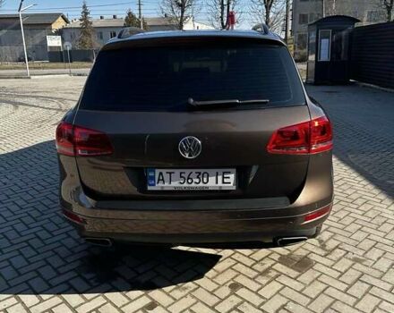 Коричневый Фольксваген Туарег, объемом двигателя 2.97 л и пробегом 274 тыс. км за 16300 $, фото 2 на Automoto.ua