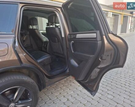 Коричневый Фольксваген Туарег, объемом двигателя 2.97 л и пробегом 295 тыс. км за 21499 $, фото 50 на Automoto.ua