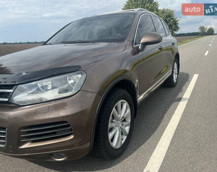 Коричневый Фольксваген Туарег, объемом двигателя 2.97 л и пробегом 284 тыс. км за 14300 $, фото 2 на Automoto.ua