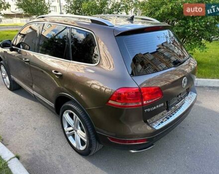 Коричневый Фольксваген Туарег, объемом двигателя 4.13 л и пробегом 294 тыс. км за 16999 $, фото 10 на Automoto.ua