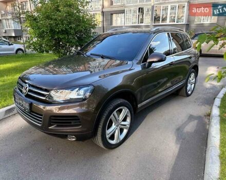 Коричневый Фольксваген Туарег, объемом двигателя 4.13 л и пробегом 294 тыс. км за 16999 $, фото 1 на Automoto.ua