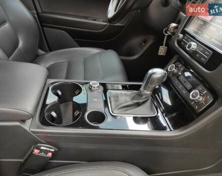 Коричневый Фольксваген Туарег, объемом двигателя 2.97 л и пробегом 211 тыс. км за 16500 $, фото 25 на Automoto.ua