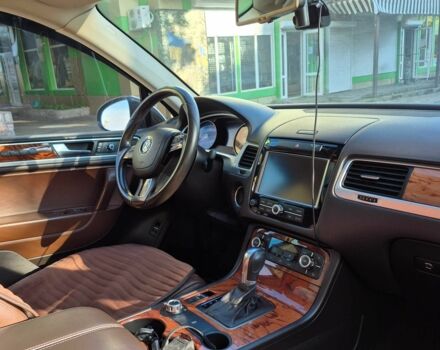 Коричневий Фольксваген Туарег, об'ємом двигуна 3 л та пробігом 300 тис. км за 17000 $, фото 1 на Automoto.ua