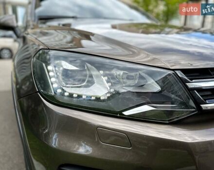 Коричневый Фольксваген Туарег, объемом двигателя 4.13 л и пробегом 294 тыс. км за 16999 $, фото 13 на Automoto.ua