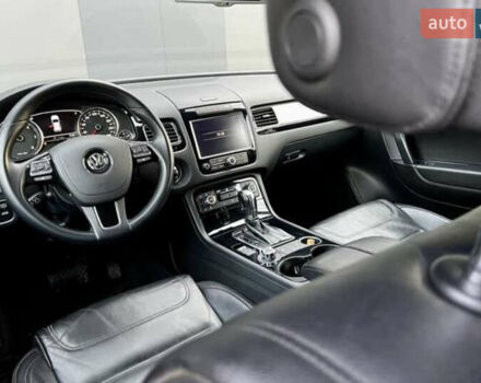 Коричневий Фольксваген Туарег, об'ємом двигуна 2.97 л та пробігом 272 тис. км за 17000 $, фото 6 на Automoto.ua