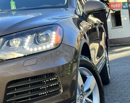 Коричневий Фольксваген Туарег, об'ємом двигуна 3 л та пробігом 245 тис. км за 17999 $, фото 14 на Automoto.ua