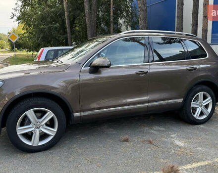 Коричневый Фольксваген Туарег, объемом двигателя 3 л и пробегом 230 тыс. км за 19200 $, фото 11 на Automoto.ua