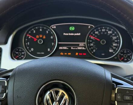 Коричневый Фольксваген Туарег, объемом двигателя 3.6 л и пробегом 206 тыс. км за 20000 $, фото 11 на Automoto.ua