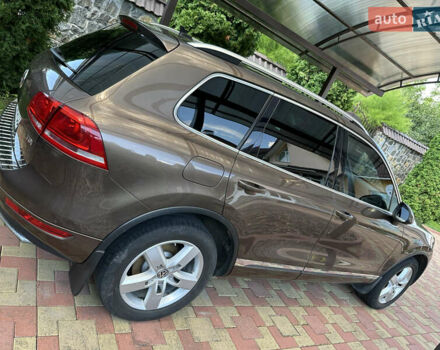 Коричневий Фольксваген Туарег, об'ємом двигуна 3 л та пробігом 280 тис. км за 16500 $, фото 6 на Automoto.ua