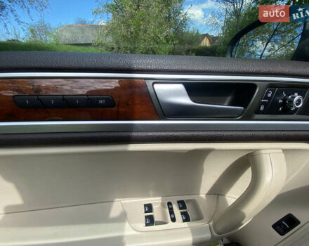 Коричневий Фольксваген Туарег, об'ємом двигуна 2.97 л та пробігом 348 тис. км за 20500 $, фото 28 на Automoto.ua