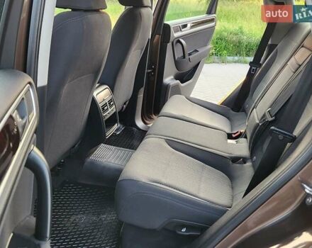Коричневий Фольксваген Туарег, об'ємом двигуна 2.97 л та пробігом 130 тис. км за 22300 $, фото 30 на Automoto.ua