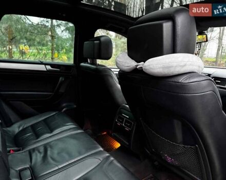 Коричневий Фольксваген Туарег, об'ємом двигуна 3 л та пробігом 296 тис. км за 19390 $, фото 30 на Automoto.ua