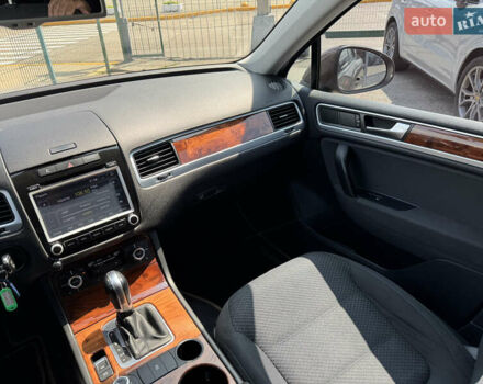 Коричневый Фольксваген Туарег, объемом двигателя 2.97 л и пробегом 214 тыс. км за 17490 $, фото 34 на Automoto.ua