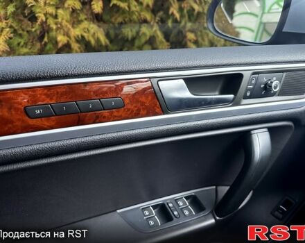 Коричневий Фольксваген Туарег, об'ємом двигуна 2 л та пробігом 345 тис. км за 16500 $, фото 6 на Automoto.ua