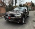 Коричневий Фольксваген Туарег, об'ємом двигуна 3 л та пробігом 296 тис. км за 19390 $, фото 1 на Automoto.ua