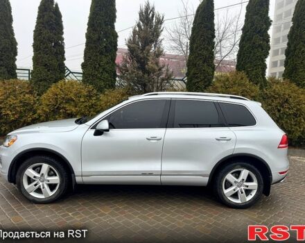 Коричневий Фольксваген Туарег, об'ємом двигуна 2 л та пробігом 345 тис. км за 16500 $, фото 10 на Automoto.ua