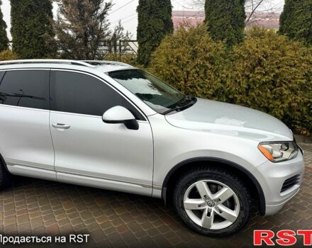 Коричневий Фольксваген Туарег, об'ємом двигуна 2 л та пробігом 345 тис. км за 16500 $, фото 12 на Automoto.ua