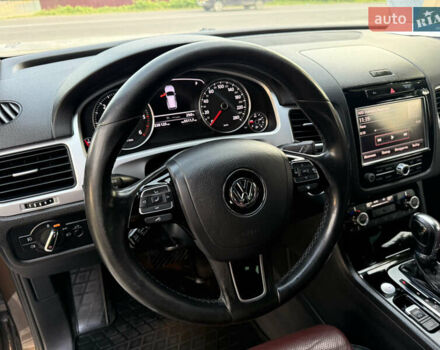 Коричневый Фольксваген Туарег, объемом двигателя 2.97 л и пробегом 228 тыс. км за 18200 $, фото 12 на Automoto.ua