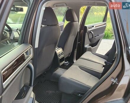 Коричневий Фольксваген Туарег, об'ємом двигуна 2.97 л та пробігом 130 тис. км за 22300 $, фото 39 на Automoto.ua