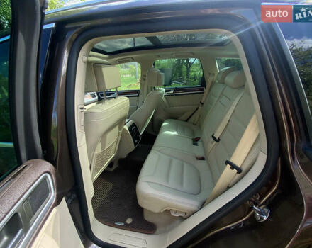 Коричневий Фольксваген Туарег, об'ємом двигуна 2.97 л та пробігом 348 тис. км за 20500 $, фото 37 на Automoto.ua