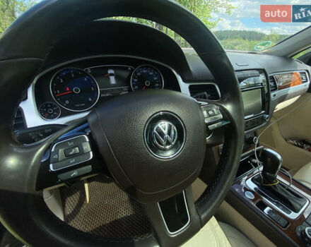 Коричневий Фольксваген Туарег, об'ємом двигуна 2.97 л та пробігом 348 тис. км за 20500 $, фото 24 на Automoto.ua