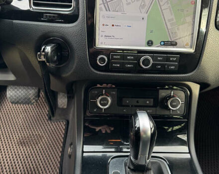 Коричневий Фольксваген Туарег, об'ємом двигуна 3 л та пробігом 550 тис. км за 14100 $, фото 9 на Automoto.ua