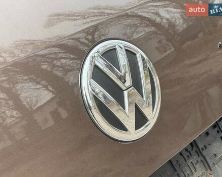 Коричневий Фольксваген Туарег, об'ємом двигуна 0 л та пробігом 199 тис. км за 15999 $, фото 32 на Automoto.ua
