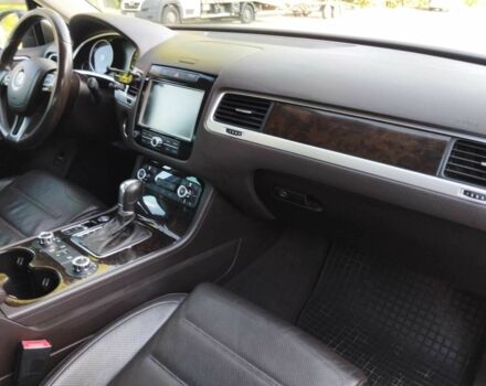 Коричневый Фольксваген Туарег, объемом двигателя 3 л и пробегом 235 тыс. км за 20998 $, фото 17 на Automoto.ua