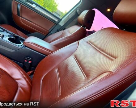 Коричневый Фольксваген Туарег, объемом двигателя 3 л и пробегом 193 тыс. км за 15499 $, фото 5 на Automoto.ua