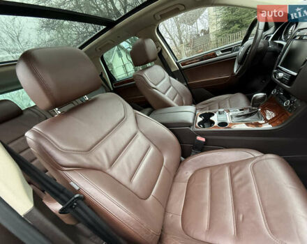 Коричневый Фольксваген Туарег, объемом двигателя 3 л и пробегом 225 тыс. км за 17999 $, фото 38 на Automoto.ua