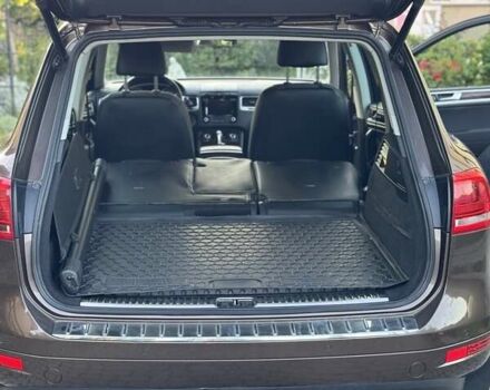 Коричневый Фольксваген Туарег, объемом двигателя 2.97 л и пробегом 237 тыс. км за 17499 $, фото 9 на Automoto.ua