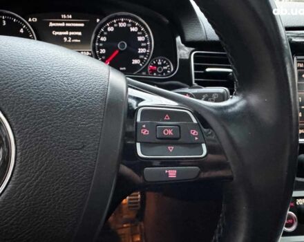 Коричневий Фольксваген Туарег, об'ємом двигуна 3 л та пробігом 296 тис. км за 19390 $, фото 17 на Automoto.ua