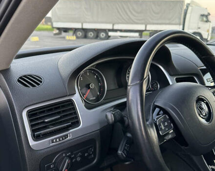 Коричневый Фольксваген Туарег, объемом двигателя 3 л и пробегом 192 тыс. км за 23500 $, фото 15 на Automoto.ua