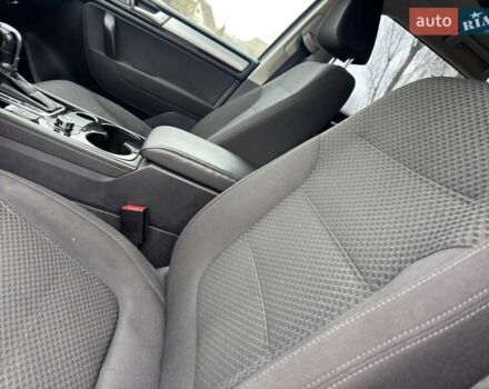 Коричневий Фольксваген Туарег, об'ємом двигуна 0 л та пробігом 199 тис. км за 15999 $, фото 33 на Automoto.ua