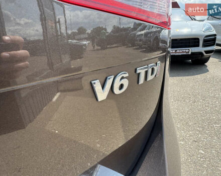 Коричневый Фольксваген Туарег, объемом двигателя 2.97 л и пробегом 214 тыс. км за 17490 $, фото 13 на Automoto.ua