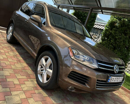 Коричневий Фольксваген Туарег, об'ємом двигуна 3 л та пробігом 280 тис. км за 16500 $, фото 10 на Automoto.ua