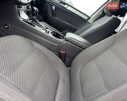 Коричневий Фольксваген Туарег, об'ємом двигуна 0 л та пробігом 199 тис. км за 15999 $, фото 47 на Automoto.ua