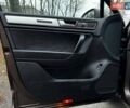 Коричневий Фольксваген Туарег, об'ємом двигуна 3 л та пробігом 296 тис. км за 19390 $, фото 9 на Automoto.ua