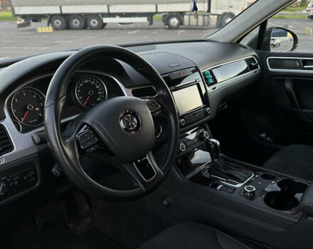 Коричневый Фольксваген Туарег, объемом двигателя 3 л и пробегом 192 тыс. км за 23500 $, фото 16 на Automoto.ua