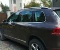 Коричневий Фольксваген Туарег, об'ємом двигуна 3 л та пробігом 321 тис. км за 14300 $, фото 3 на Automoto.ua